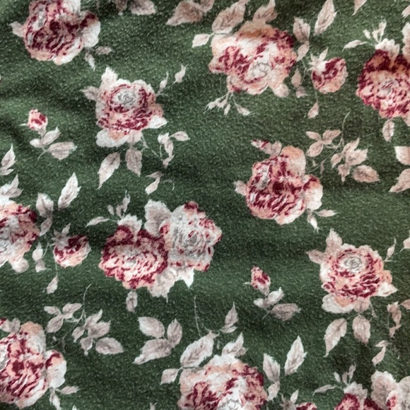 Floral T-Shirt Wet Seal - Picture 3 of 4